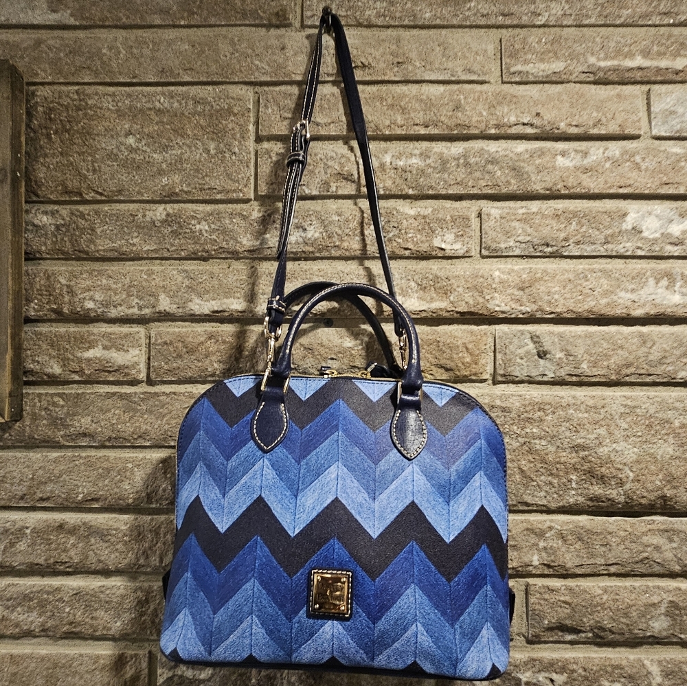 Dooney & Bourke Zip Zip Satchel In Chevron Blue Handbag.  EUC